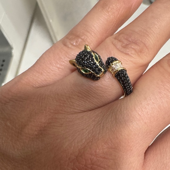 Black and Gold panther pave Ring - Picture 2 of 5